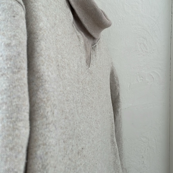 GIRLS OF DUST Women's Mock Neck Pullover Sweatshirt Size L In Gray - Picture 3 of 7